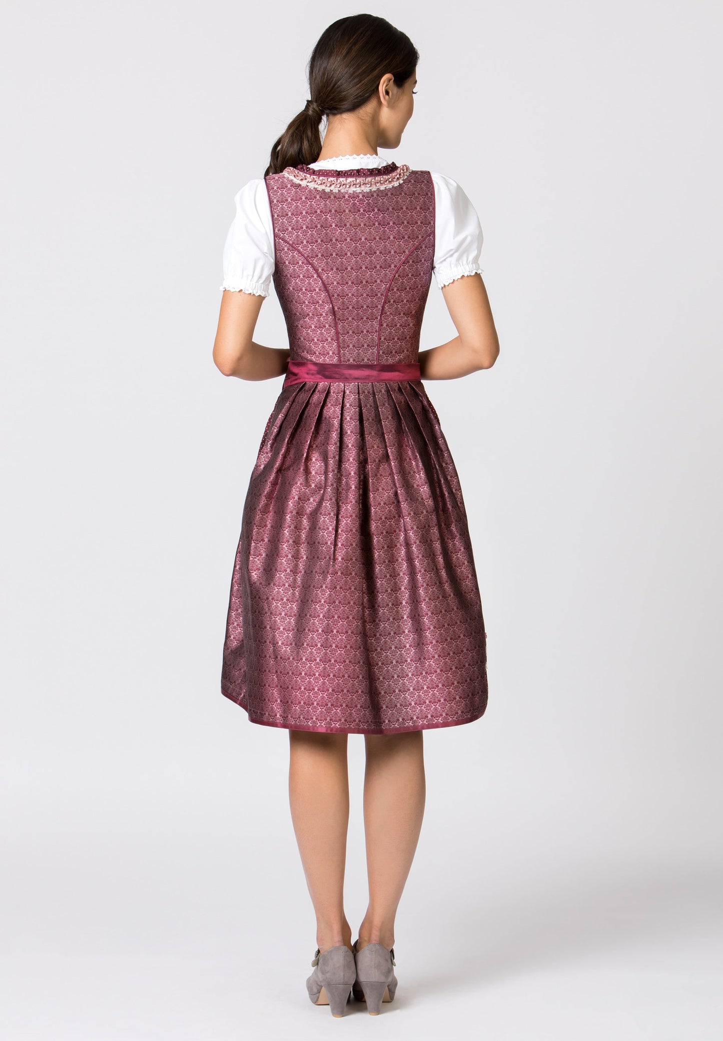 dirndl-giselle-63870-6000c6dd18841